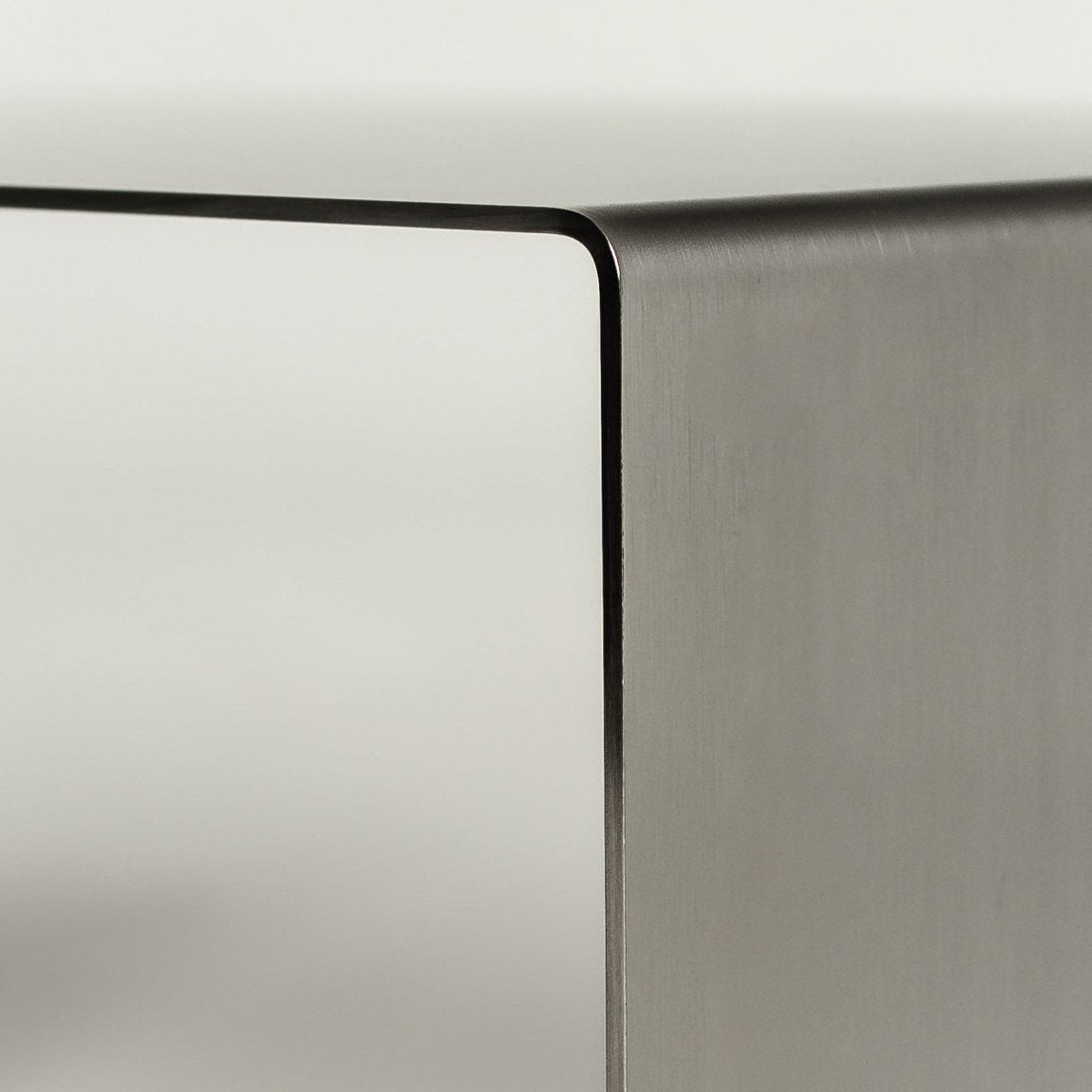 Couchtisch COPENHAGEN aus gebürstetem Edelstahl von Acier Studio